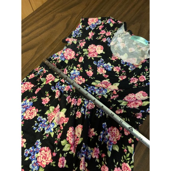 Chris and Carol black floral dress size medium short sleeve - Picture 10 of 14